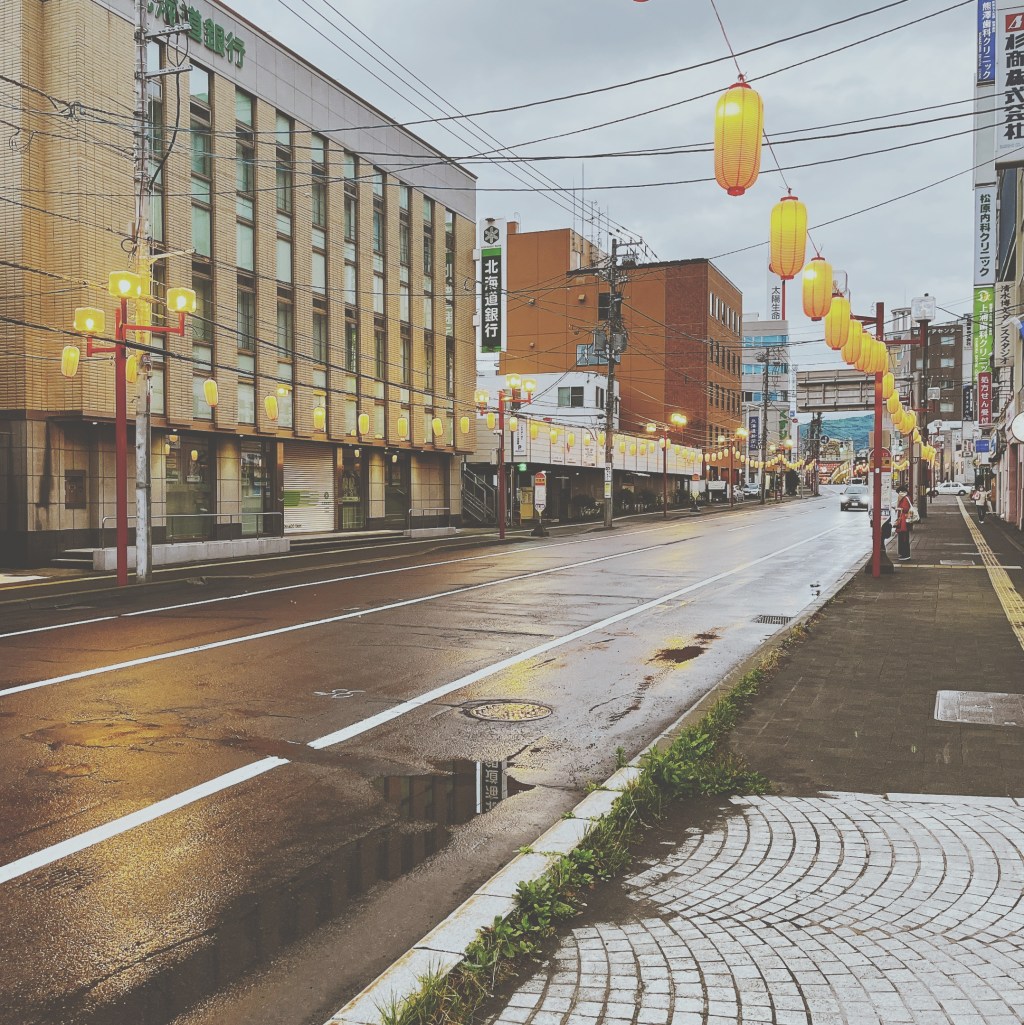 夏の装いな小樽