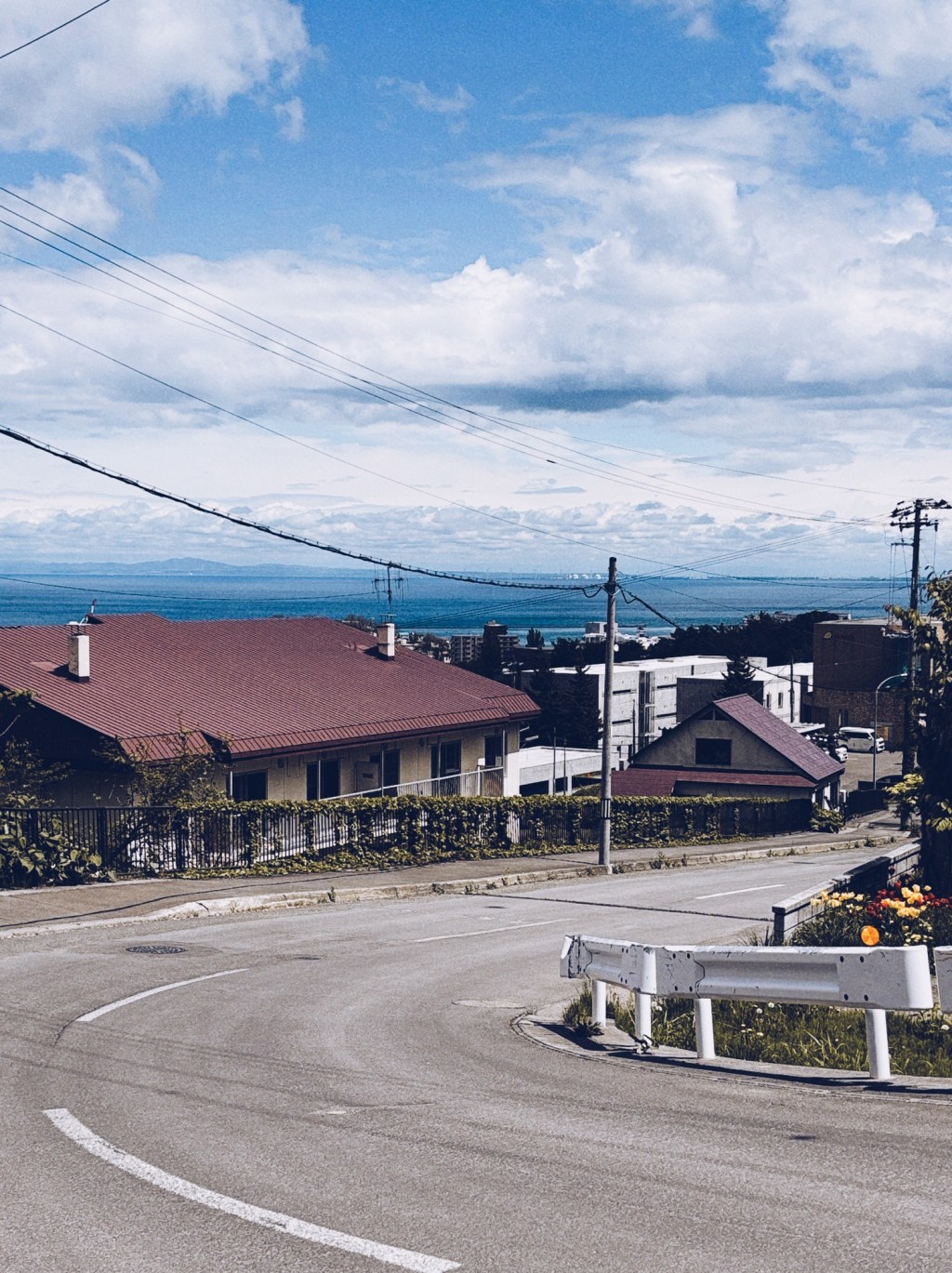 海を眺められる場所にて①